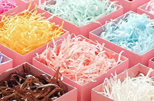 Coloured shredded paper