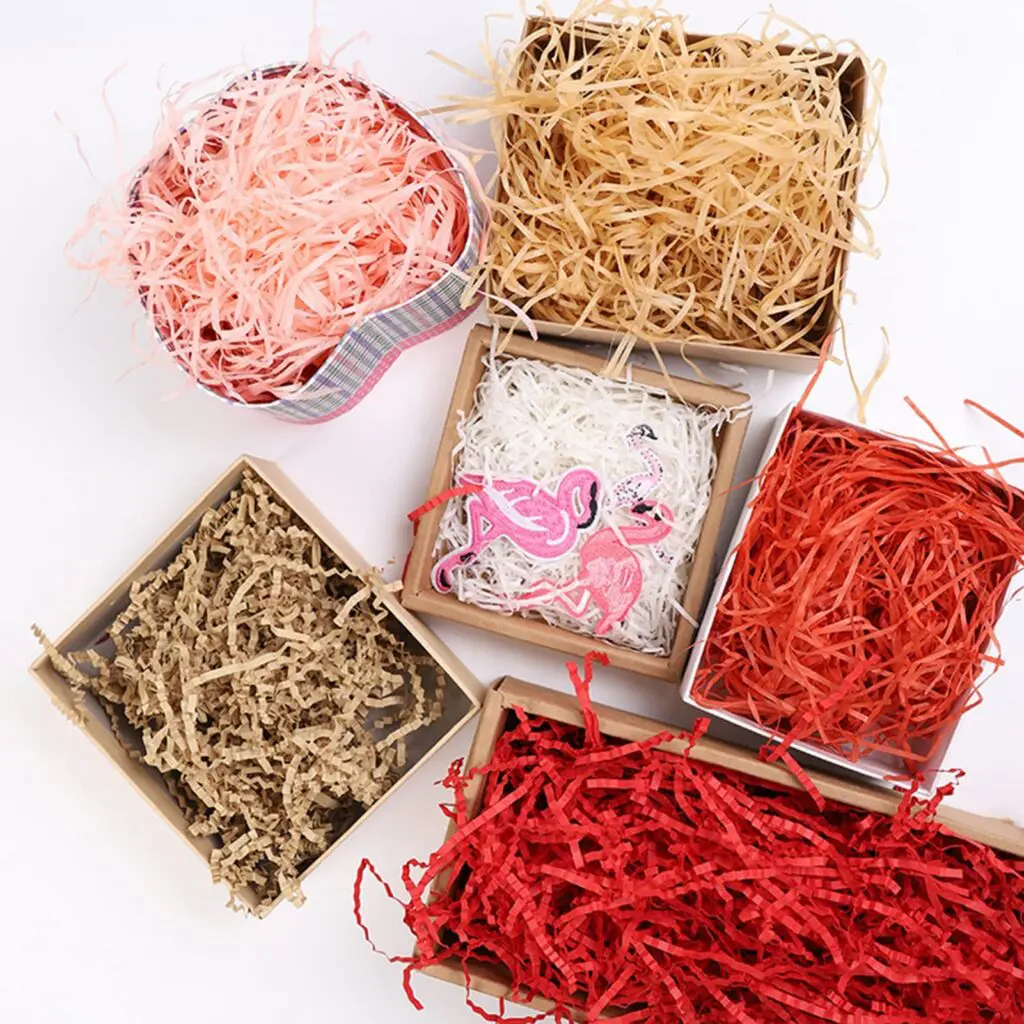 Shredded paper hamper