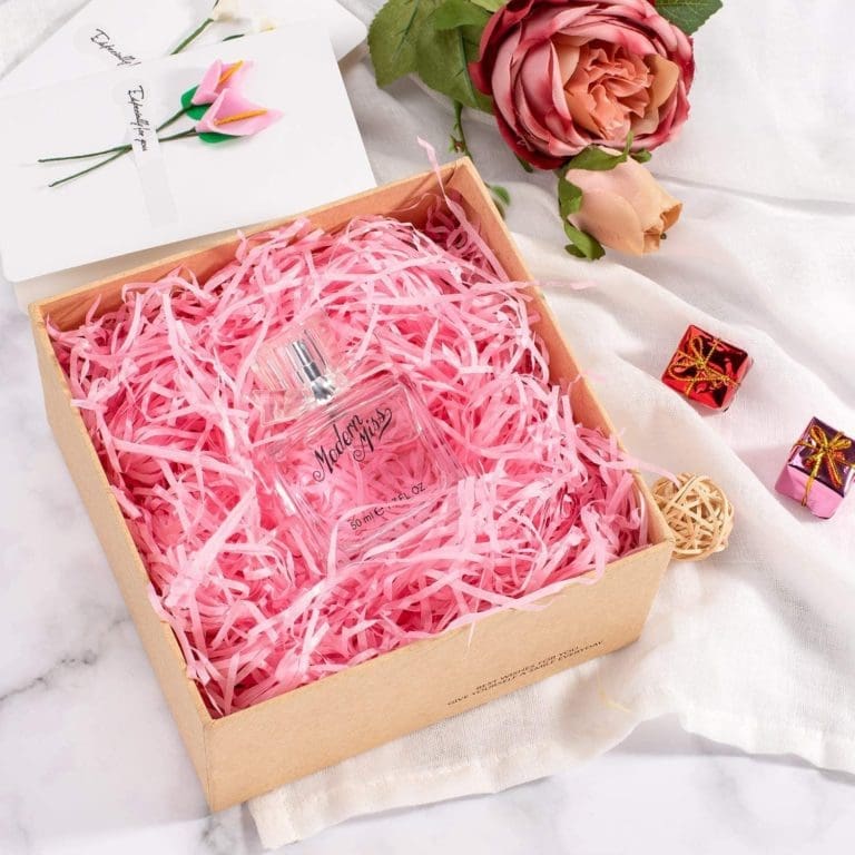 Shredded Paper Gift Packaging